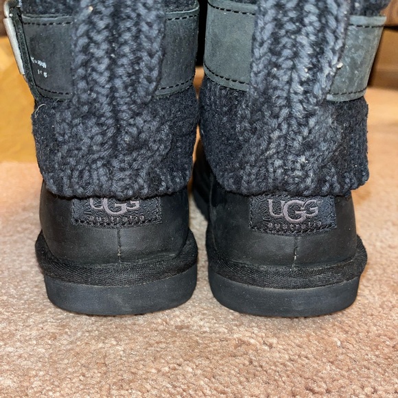 Cassidee Leather Knit UGG Australia - Picture 9 of 10